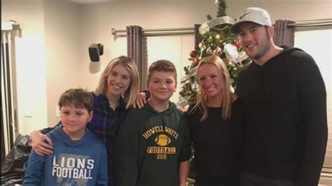 Matthew Stafford surprises family who recently lost their father | FOX ...