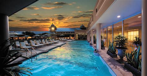 The 10 Best Hotel Pools | New Orleans