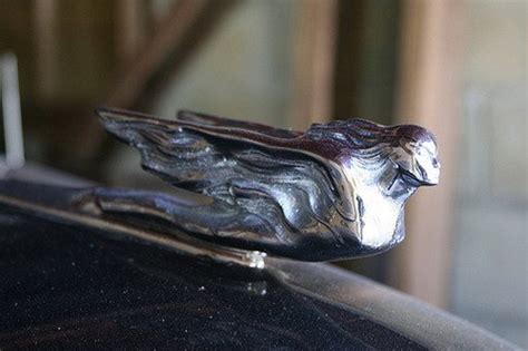 Hood Ornaments on American Classic Cars of the 1930s–1950s - AxleAddict