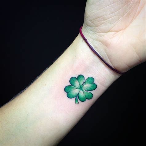 70+ Best Four Leaf Clover Tattoo Ideas and Designs - Lucky Plant (2019)