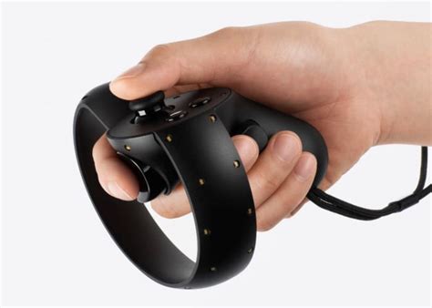 Oculus Touch Controllers Revealed For Use With New Oculus Rift