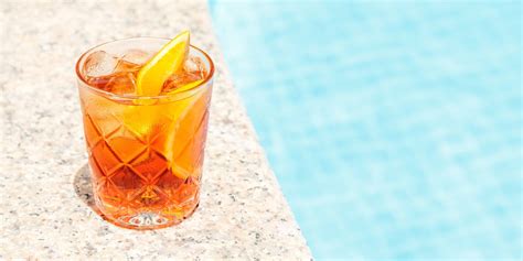 Negroni Sbagliato Cocktail Recipe – The Mixer