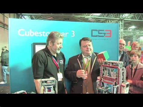 An Exynos-powered robot breaks the Rubik’s Cube world record | Official ...