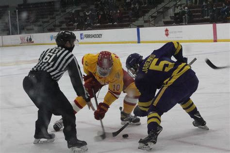 Minnesota State completes nonleague hockey sweep over Ferris