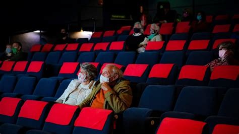 Ontario movie theatres to reopen next week | CBC News