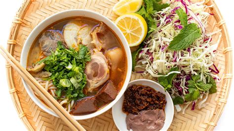 Vietnamese Spicy Beef Noodle Soup (Bun Bo Hue) — Vicky Pham