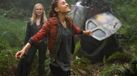 Bomber red worn by Raven Reyes (Lindsey Morgan) in The 100 | Spotern