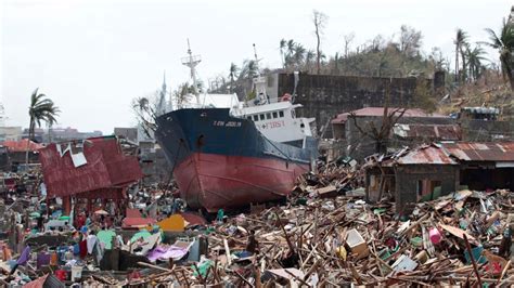 Emergency Work 'Overwhelming' in Typhoon-Ravaged Central Philippines