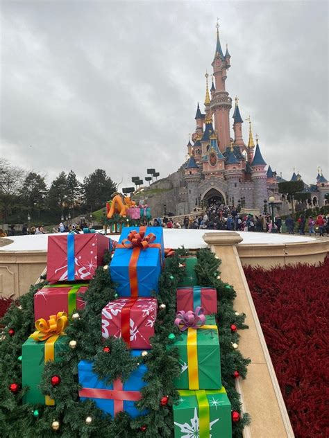 DISNEYLAND PARIS CHRISTMAS TIME - ALL YOU NEED TO KNOW