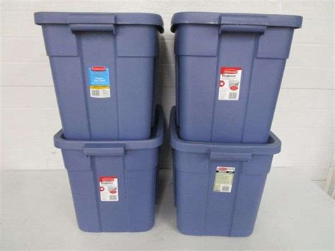 4 - Rubbermaid 18 Gallon Storage Totes - Oberman Auctions