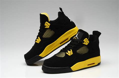 Dollzis: Nike Air Jordan 4 Retro Black And Yellow