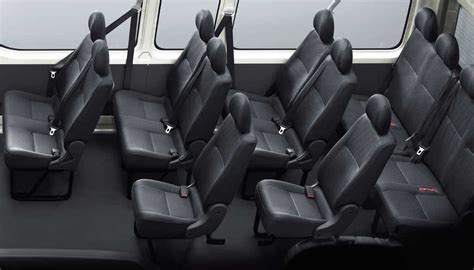 9-Seater Minibus | Toyota Hiace Experience Comfort