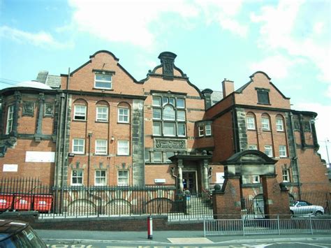 Hillcrest Primary School and Attached Boundary Walls Railings and Gates, Chapel Allerton, Leeds