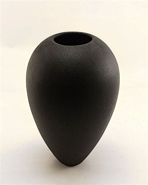 Black Ceramic Matte Flower Vase / Black Table Decoration / - Etsy