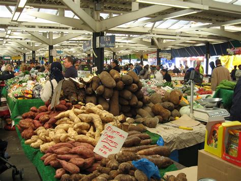 The city of leicester: LEICESTER MARKET