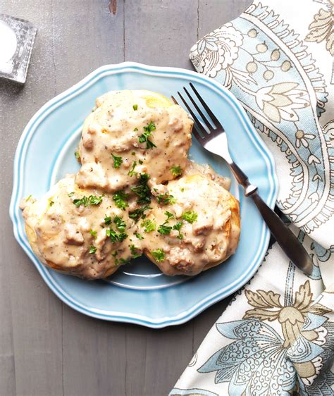 Spicy Turkey Sausage Gravy