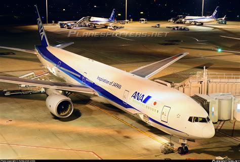 JA751A All Nippon Airways Boeing 777-381 Photo by HUNG CHIA CHEN | ID ...