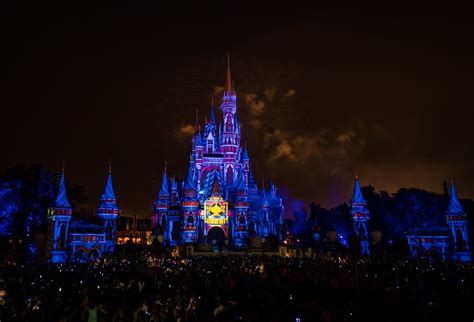 Best Magic Kingdom Fireworks Spots - Disney Tourist Blog