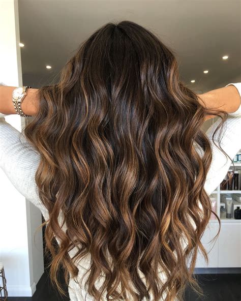 27 Fresh Summer Hair Color Ideas That Are Oh So Flattering | Brown hair balayage, Long hair ...