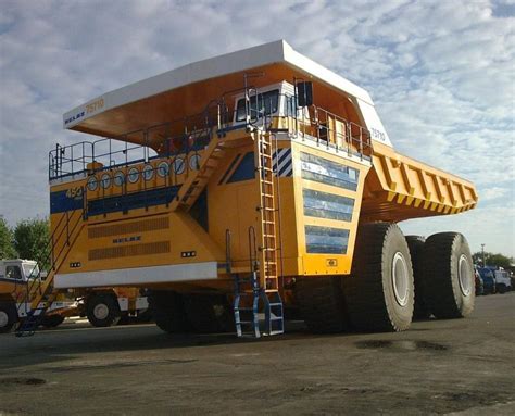 Picture of BelAZ 75710