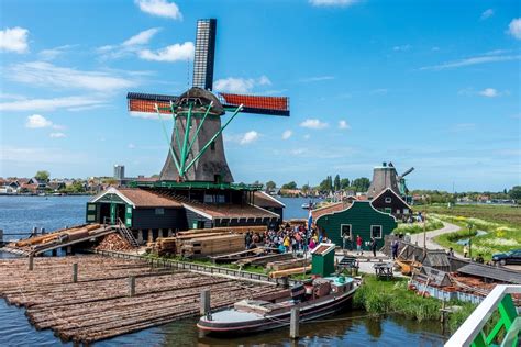 A Picture Perfect Day Trip to the Zaanse Schans Windmills