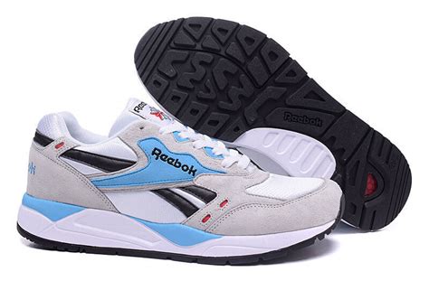 Specials Reebok Classic Line Running Shoes & Reebok Classic Sneaker