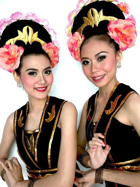 Show Time-Yapong Dance-Javanese Dance