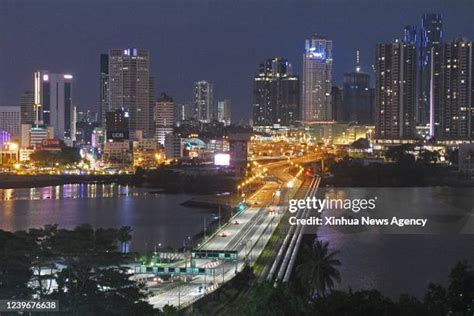 509 Malaysia Singapore Border Stock Photos, High-Res Pictures, and ...