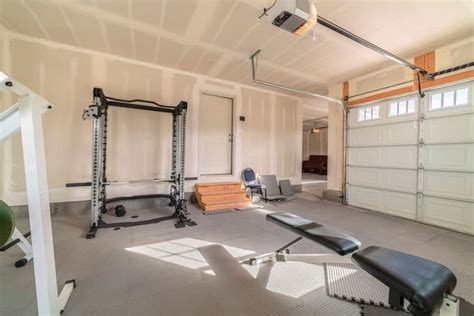 Setting up a Home Gym in Your Garage - M&M Garage Doors