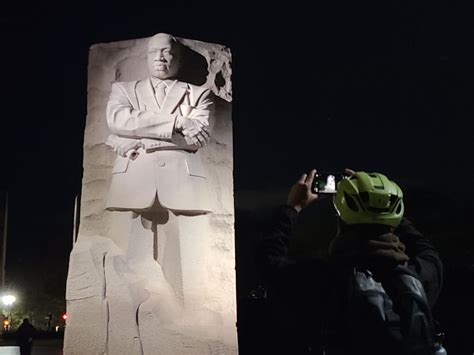 Washington DC Monuments by Night Bike Tour | GetYourGuide