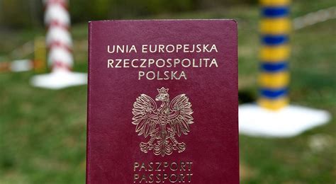 Polish passport ranked 10th-most powerful in the world - English Section