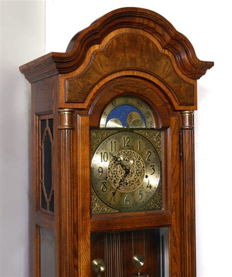 HOWARD MILLER OAK CASE GRANDFATHER CLOCK : Lot 1179