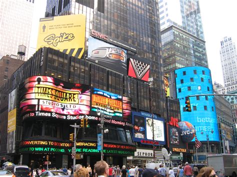 Archivo:Times Square New York City FLIKR 3.jpg - Wikipedia, la enciclopedia libre
