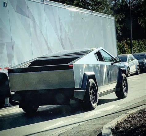 Tesla Cybertruck beta prototype spotted ahead of production start ...