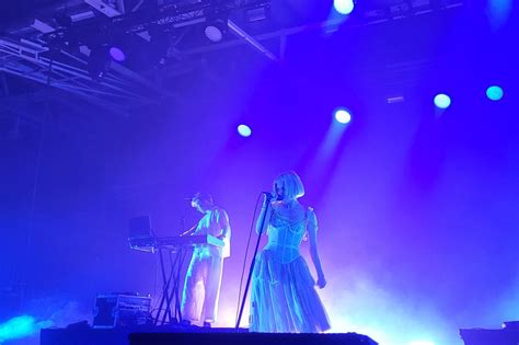 AURORA Charts on Twitter: "Image of singer @AURORAmusic performing at yesterday's concert in ...