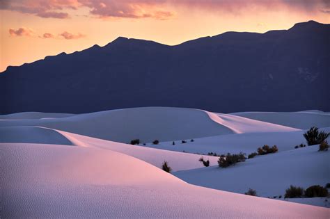 Sunset at White Sands National Park [OC] [6059x4039] : r/EarthPorn