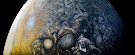 Spectacular Image of the Intricate Clouds of Jupiter