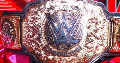 WWE Fans React to New "Consolation Prize" World Heavyweight Championship Title | Flipboard