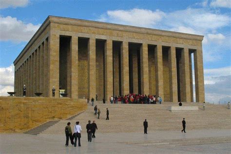 Mausoleum Mustafa Kemal Ataturk, Wisata Ziarah nan Megah dan Gratis