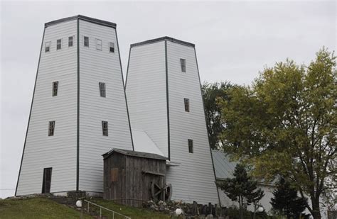 Michigan’s Irish Hills Towers saved from demolition | The Seattle Times