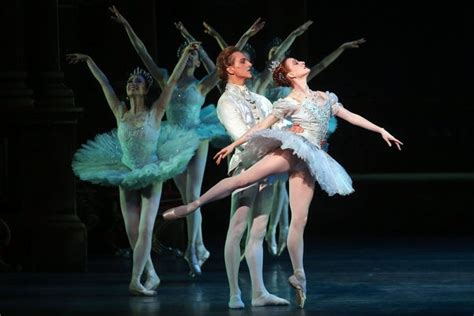 American Ballet Theater Performs Ashton’s ‘Cinderella’ - The New York Times