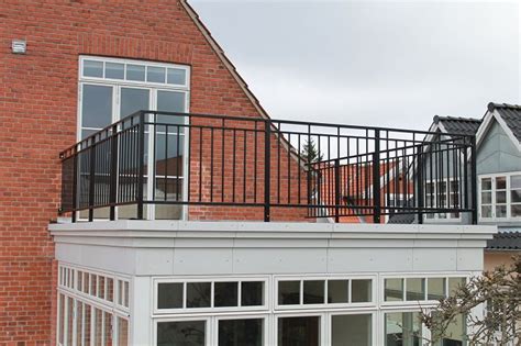 23 Balcony Railing Designs Pictures You must Look at