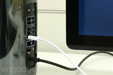 Intel's next Thunderbolt port can handle two 4K displays at once - AIVAnet