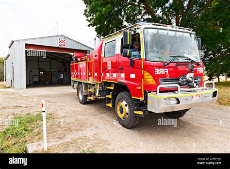 Lexton Australia / Lexton Country Fire Authority (CFA) Fire Tanker in Lexton Victoria Australia ...