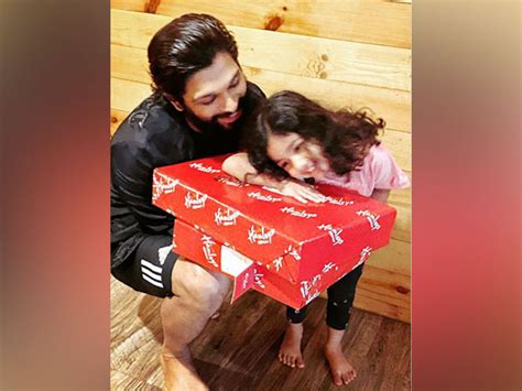 Allu Arjun is amazed as daughter Arha practices yoga | Nepalnews