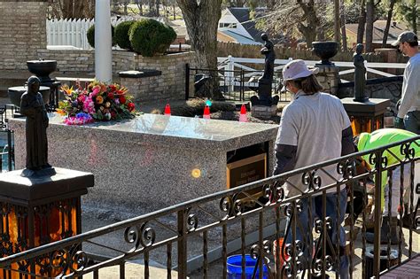 Lisa Marie Presley's son's grave moved to make room for her at Graceland