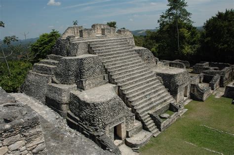 Enjoy the Beauty of the Maya ruins of Belize in these Photos | BOOMSbeat