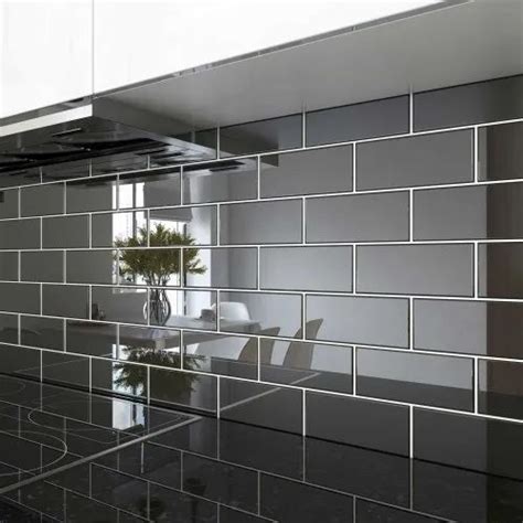 Glossy Black Subway Tile, Tile Size ft(mm): 2x2 ft(600x600 mm), Kitchen at Rs 799/sq ft in Sas Nagar