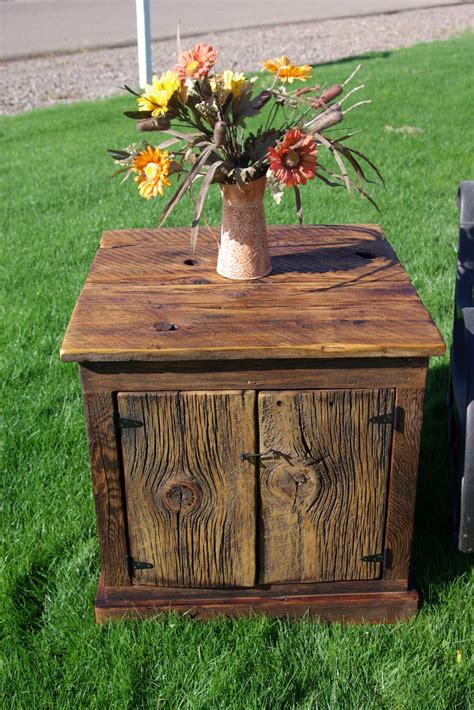 Reclaimed Rustics: Barn Wood Coffee Table and Matching End Table