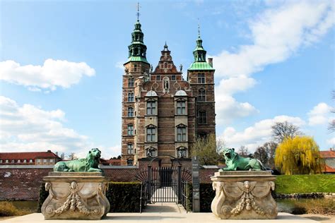 The Facade of the Rosenborg Castle · Free Stock Photo